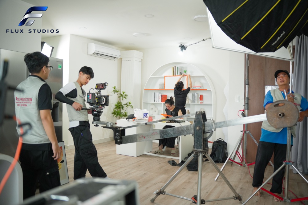 sản xuất video quảng cáo, sản xuất tvc quảng cáo, sản xuất phim doanh nghiệp, FLUX STUDIOS