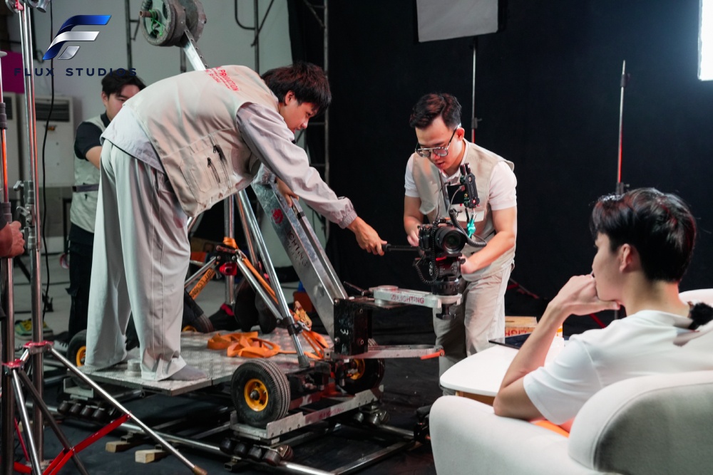sản xuất video quảng cáo, sản xuất tvc quảng cáo, sản xuất phim doanh nghiệp, FLUX STUDIOS